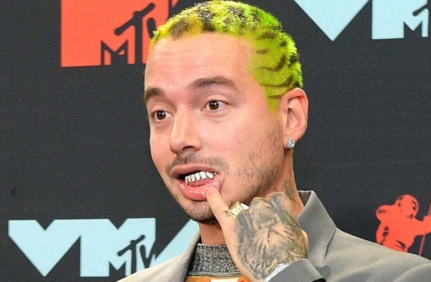  J Balvin encabeza la lista de Billboard por su colaboración en el tema «Un día» junto a Dua Lipa [VIDEO]