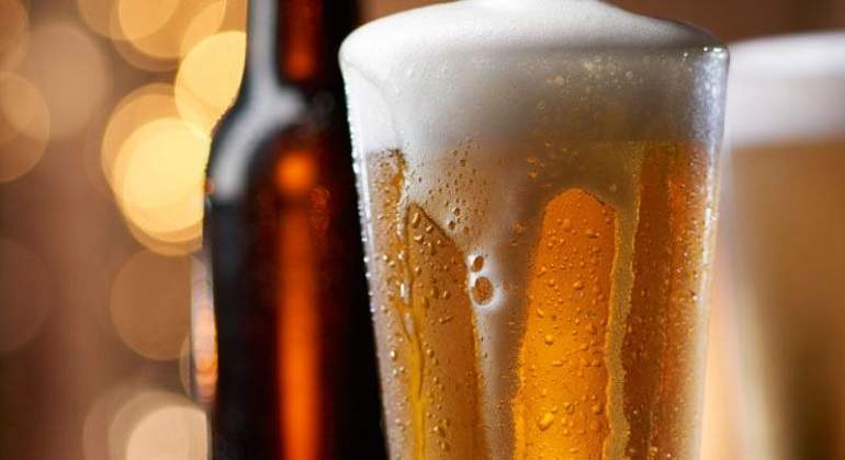  Se incrementará el impuesto a cigarros, cervezas y otras bebidas alcohólicas