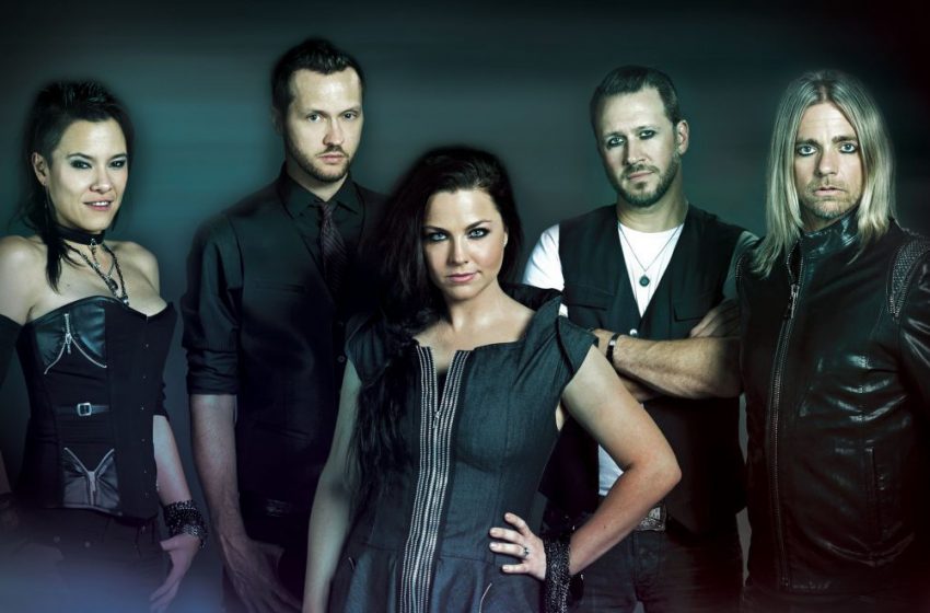  Evanescence lanzó nuevo disco después de diez años