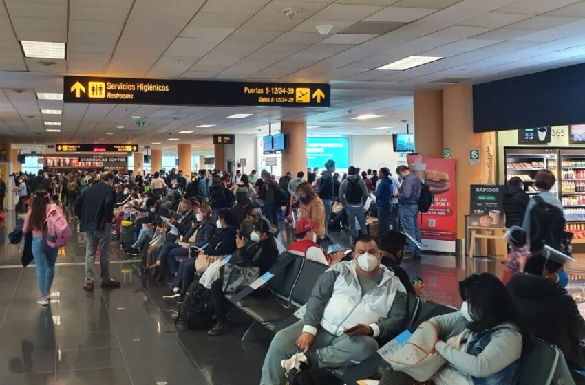  Aerolíneas deberán dejar de realizar cobros por transferir o postergar pasajes comprados