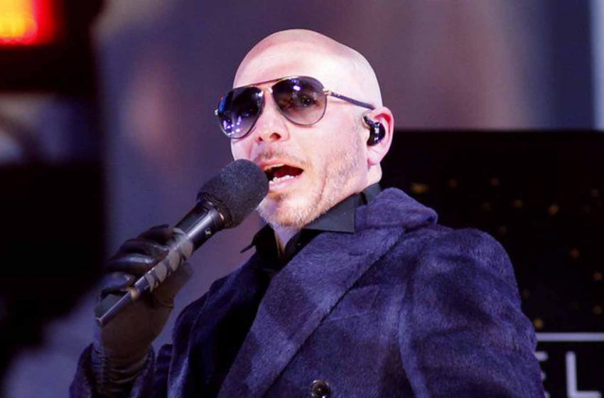  Pitbull se presentará en el próximo certamen de belleza Miss Universo 2021